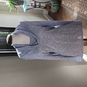 Chicos Size 2 Blue Shimmer Turtleneck Pullover Top Sweater Large Measures 21" ac
